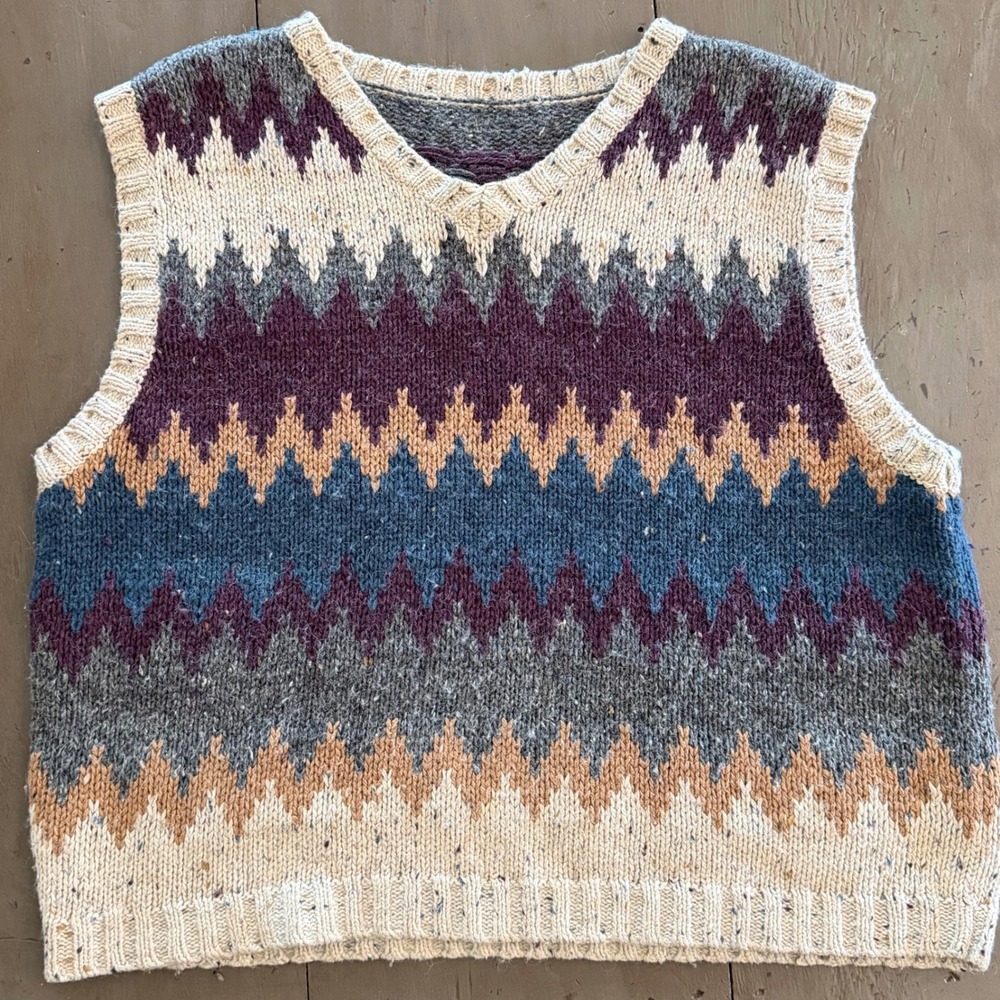 Vintage Handmade Women's Sweater Fair Isle Folk Boho Knit Cold Weather Vest